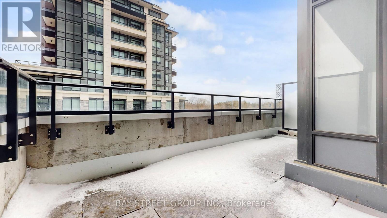 202 - 18 Water Walk Drive, Markham (Unionville), Ontario  L3R 6L5 - Photo 25 - N12885478