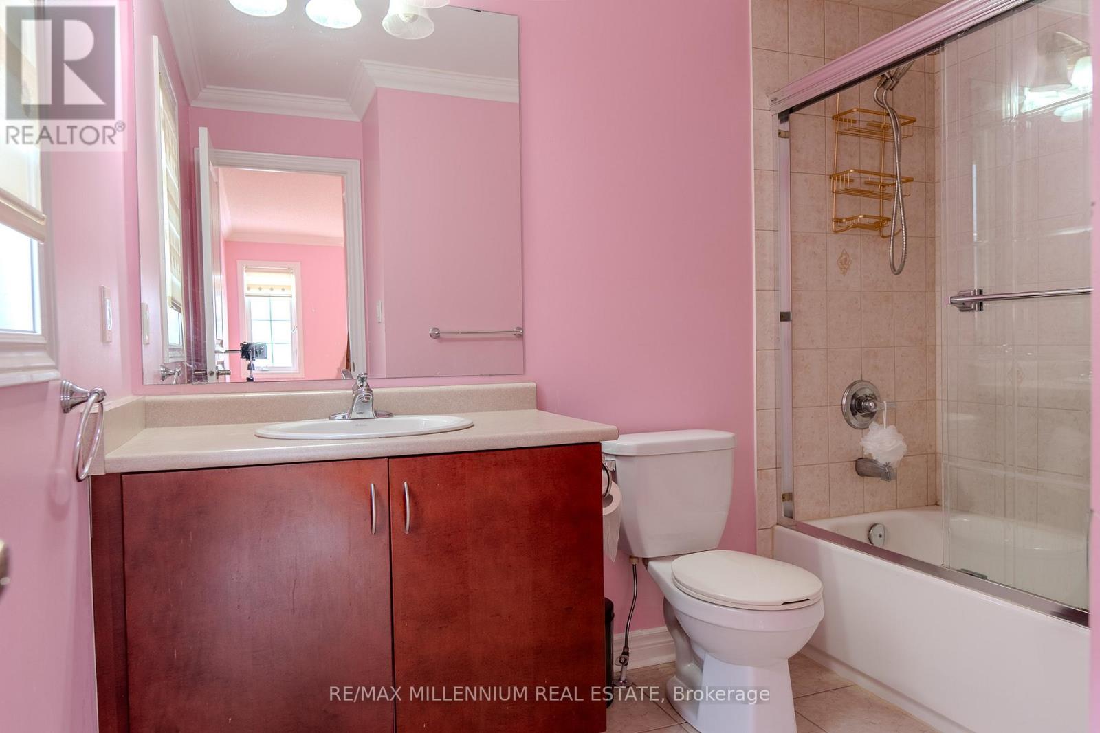 87 Warbler (Main & 2nd Floors) Avenue, Vaughan, Ontario  L6A 0X7 - Photo 30 - N12885510