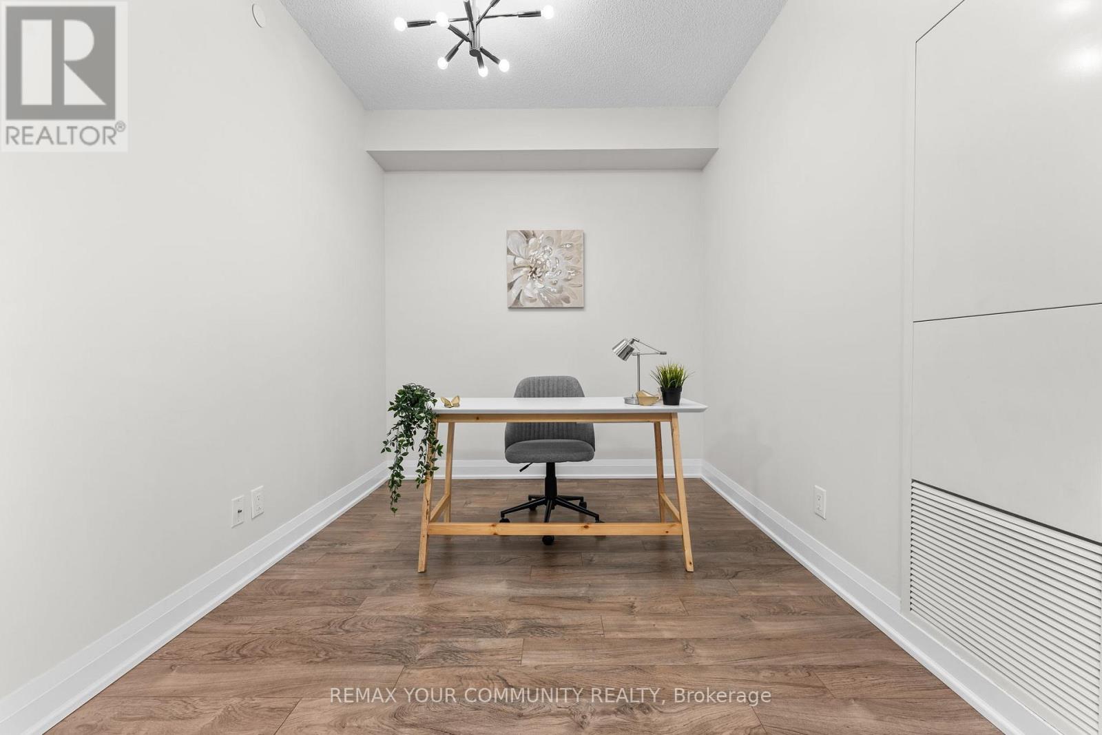 333 - 28 Uptown Drive, Markham (Unionville), Ontario  L3R 5M5 - Photo 10 - N12885522