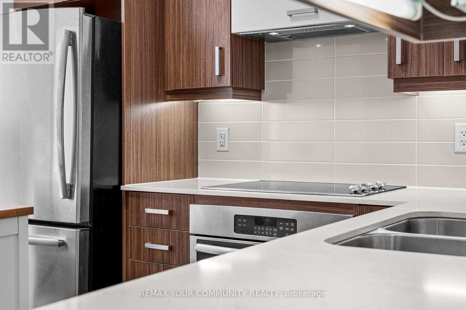 333 - 28 Uptown Drive, Markham (Unionville), Ontario  L3R 5M5 - Photo 37 - N12885522