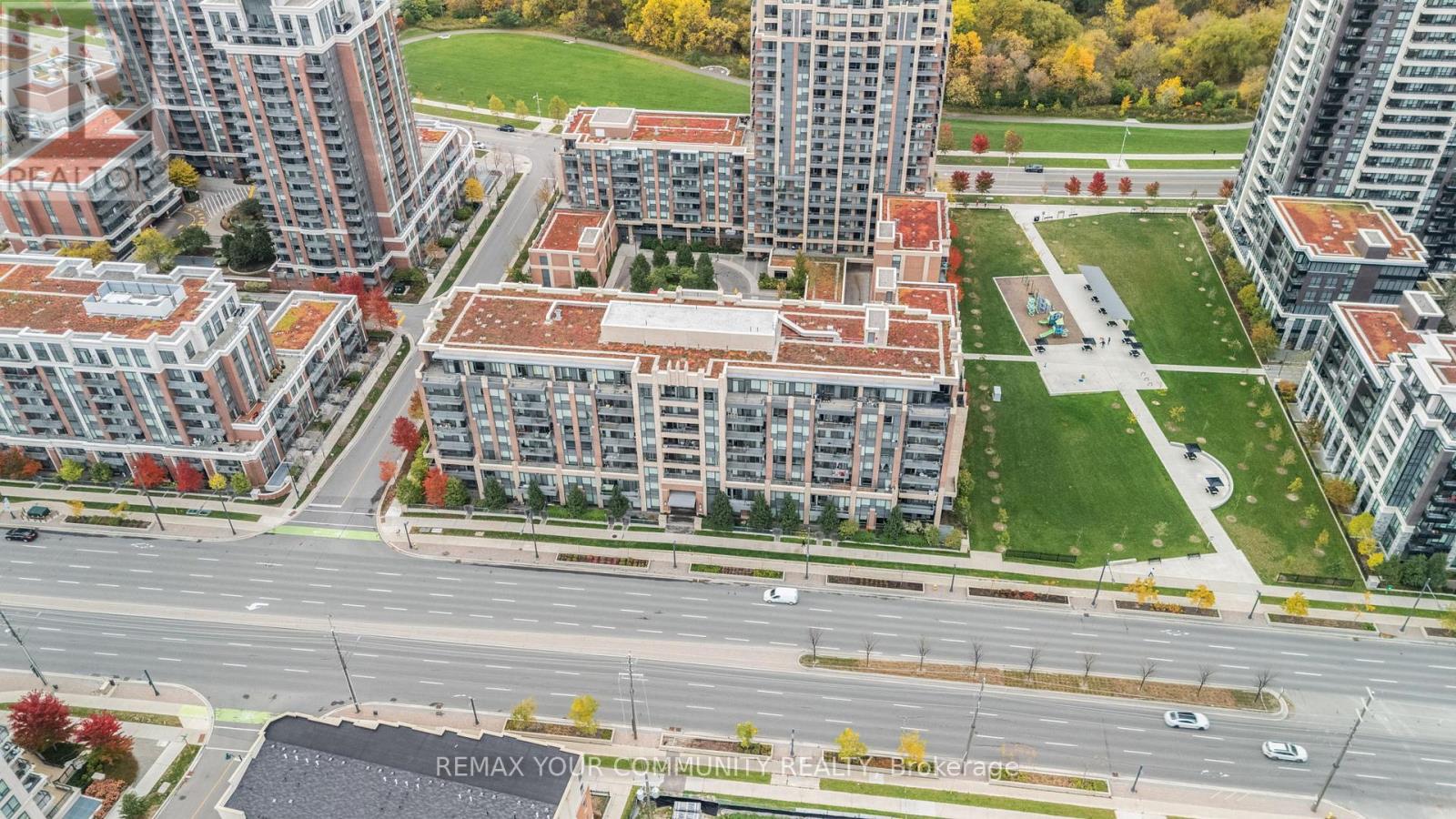 333 - 28 Uptown Drive, Markham (Unionville), Ontario  L3R 5M5 - Photo 49 - N12885522