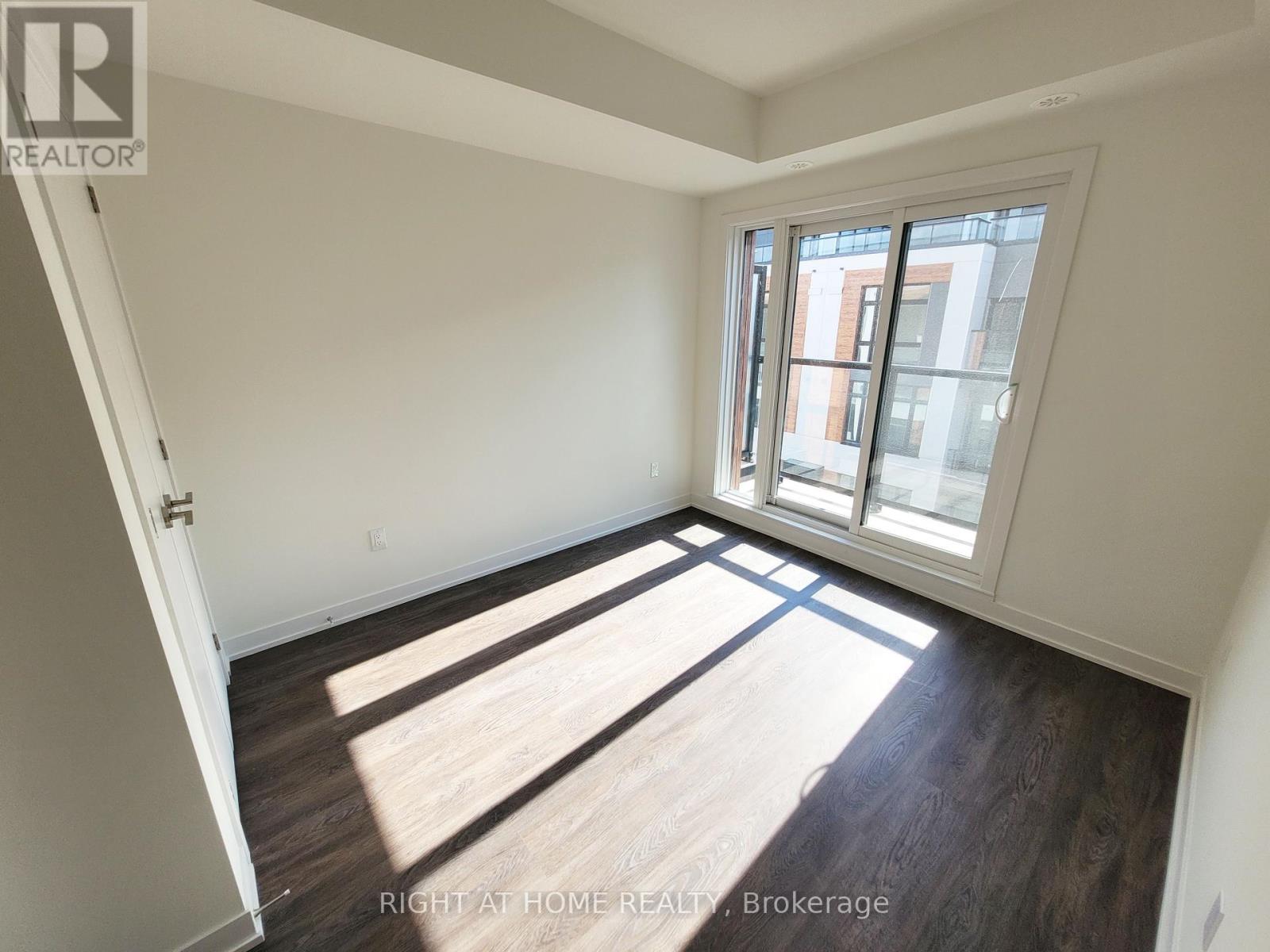 911 - 2 Steckley House Lane, Richmond Hill, Ontario  L4S 0N4 - Photo 16 - N12885530