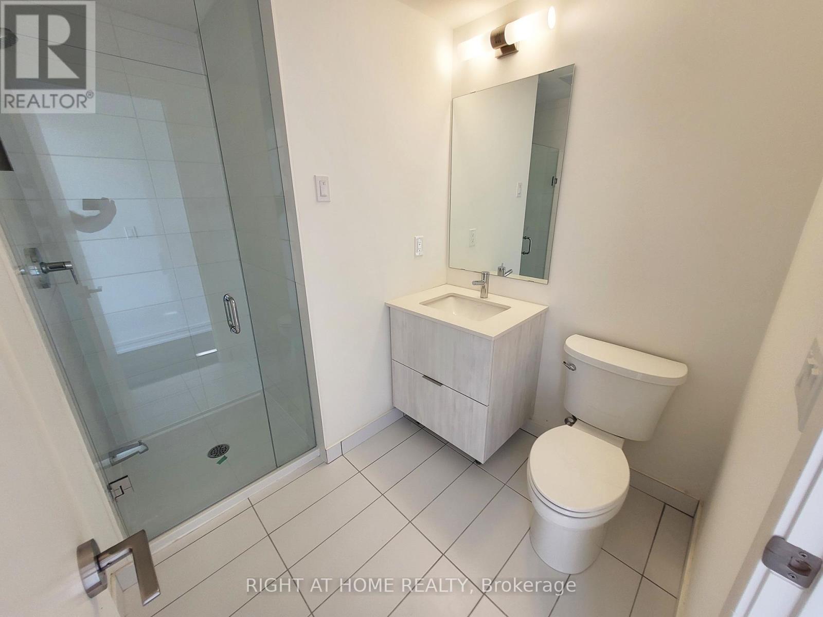 911 - 2 Steckley House Lane, Richmond Hill, Ontario  L4S 0N4 - Photo 18 - N12885530