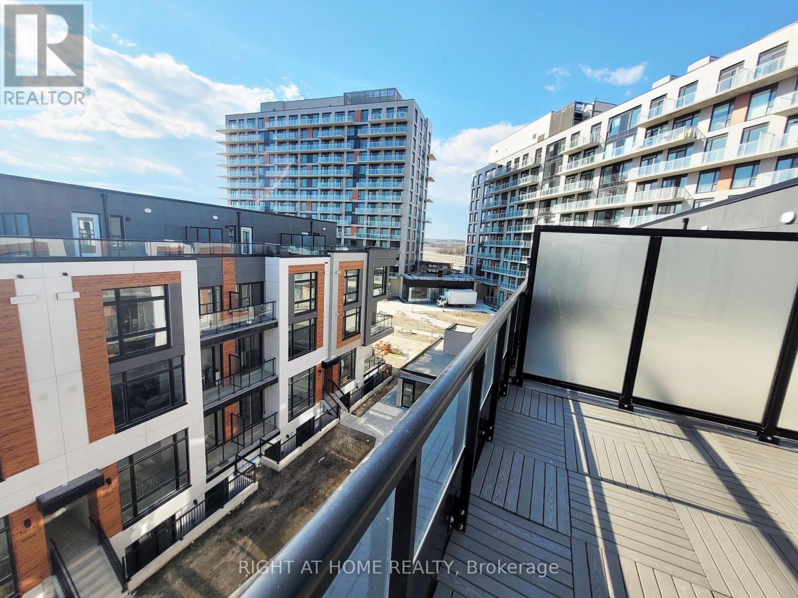 911 - 2 Steckley House Lane, Richmond Hill, Ontario  L4S 0N4 - Photo 27 - N12885530