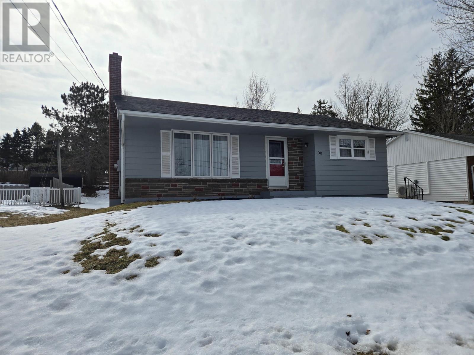 100 Higgins Street, Truro, Nova Scotia