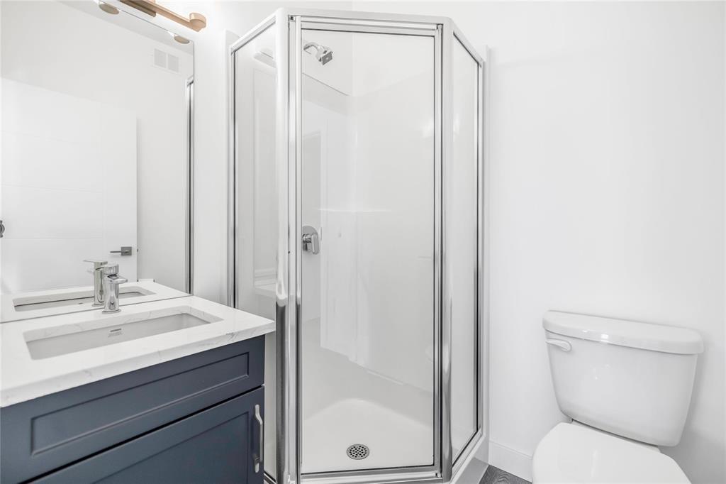 11 Eastfield Court, Winnipeg, Manitoba  R3Y 2H9 - Photo 13 - 202601844