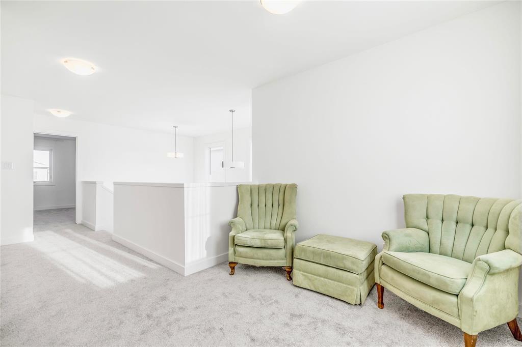 11 Eastfield Court, Winnipeg, Manitoba  R3Y 2H9 - Photo 15 - 202601844