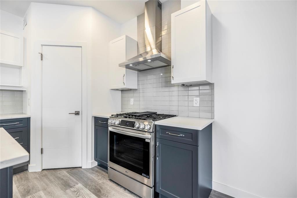 11 Eastfield Court, Winnipeg, Manitoba  R3Y 2H9 - Photo 2 - 202601844