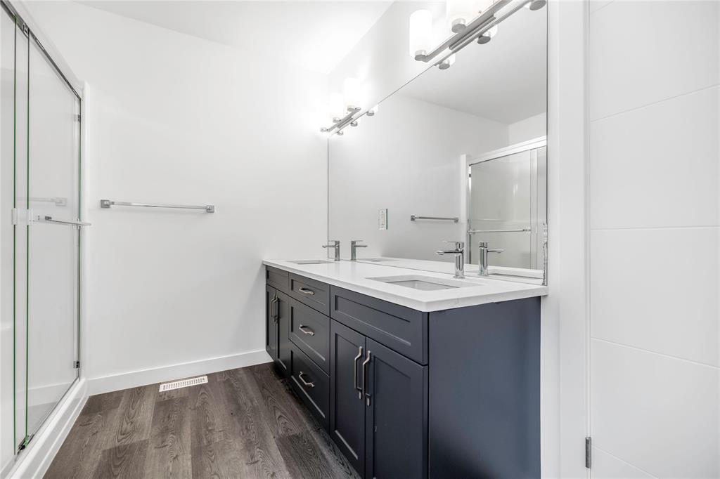 11 Eastfield Court, Winnipeg, Manitoba  R3Y 2H9 - Photo 23 - 202601844