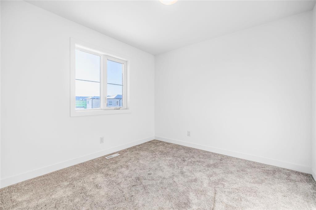 11 Eastfield Court, Winnipeg, Manitoba  R3Y 2H9 - Photo 31 - 202601844