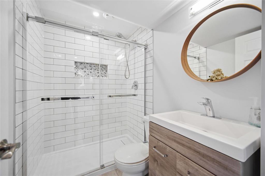 51 Murray Rougeau Crescent, Winnipeg, Manitoba  R2C 5P1 - Photo 35 - 202604650