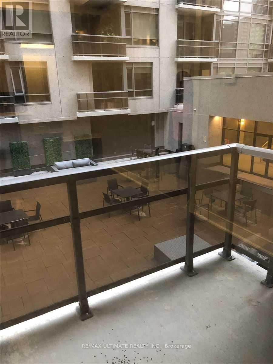 413 - 150 Main Street W, Hamilton, Ontario  L8P 1H8 - Photo 3 - X12885454