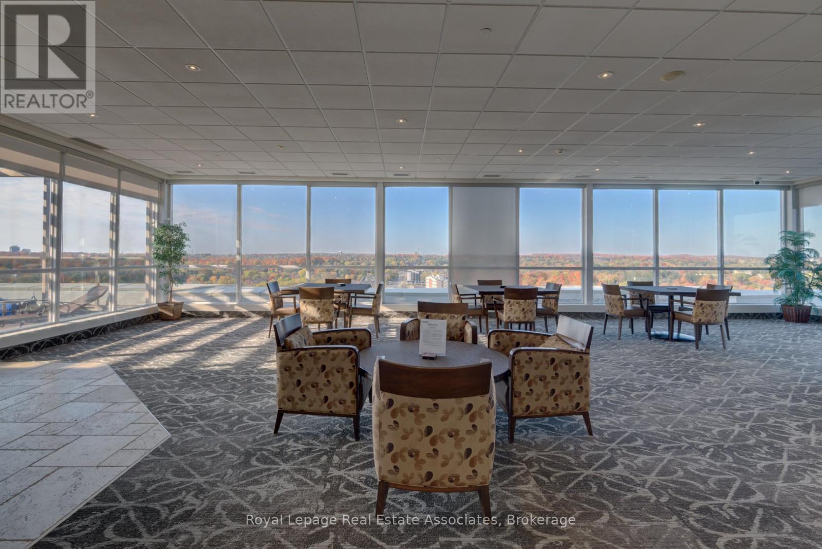 201 - 223 Erb Street W, Waterloo, Ontario  N2L 0B3 - Photo 33 - X12885548