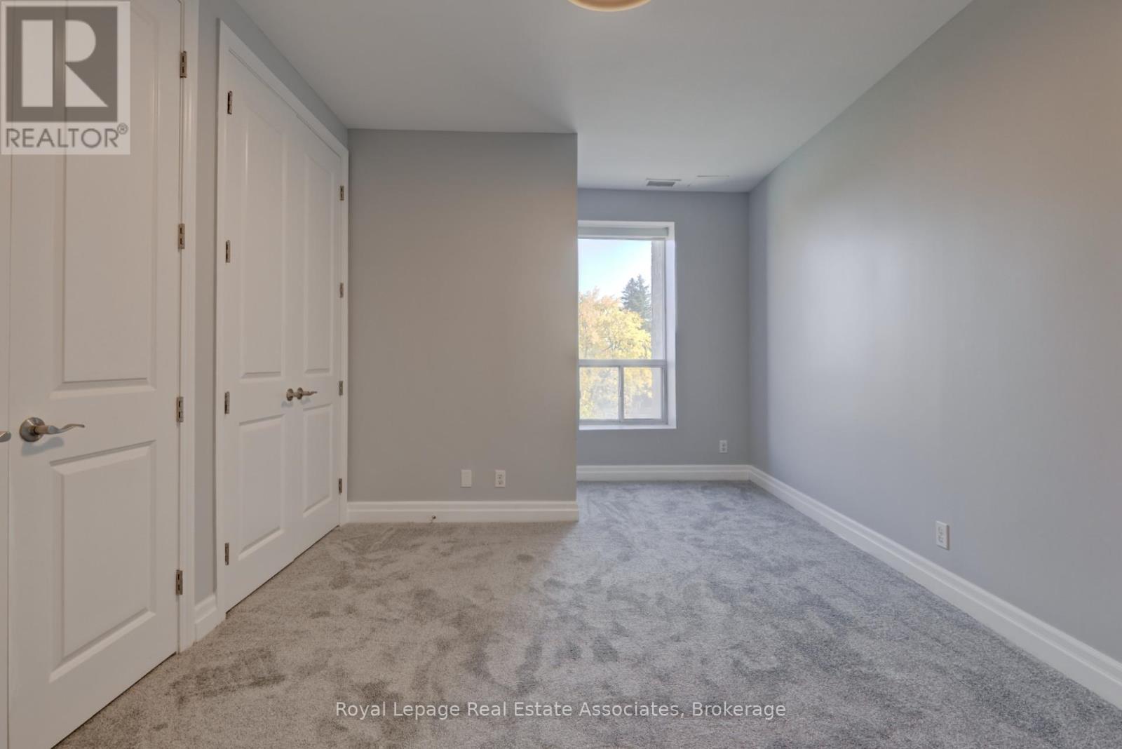 201 - 223 Erb Street W, Waterloo, Ontario  N2L 0B3 - Photo 39 - X12885548