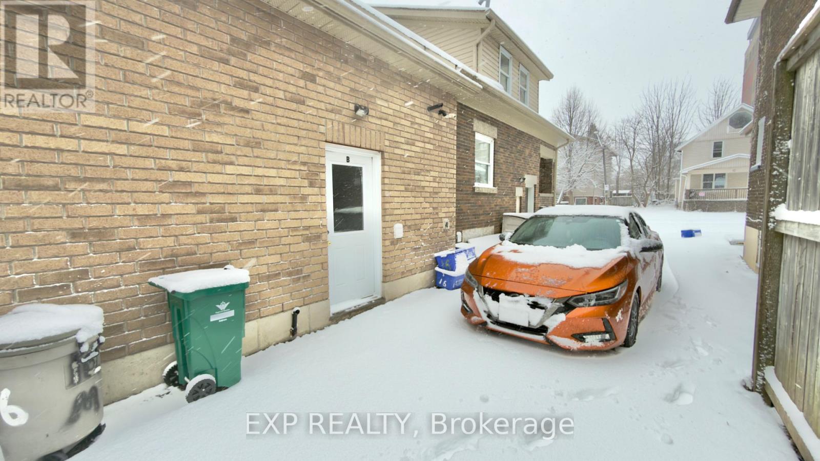 B - 16 Marshall Street, Waterloo, Ontario  N2J 2T2 - Photo 24 - X12885550