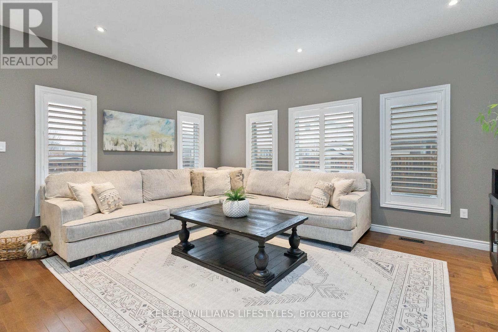 Photo 24 of 50 for 488 Blackacres Boulevard