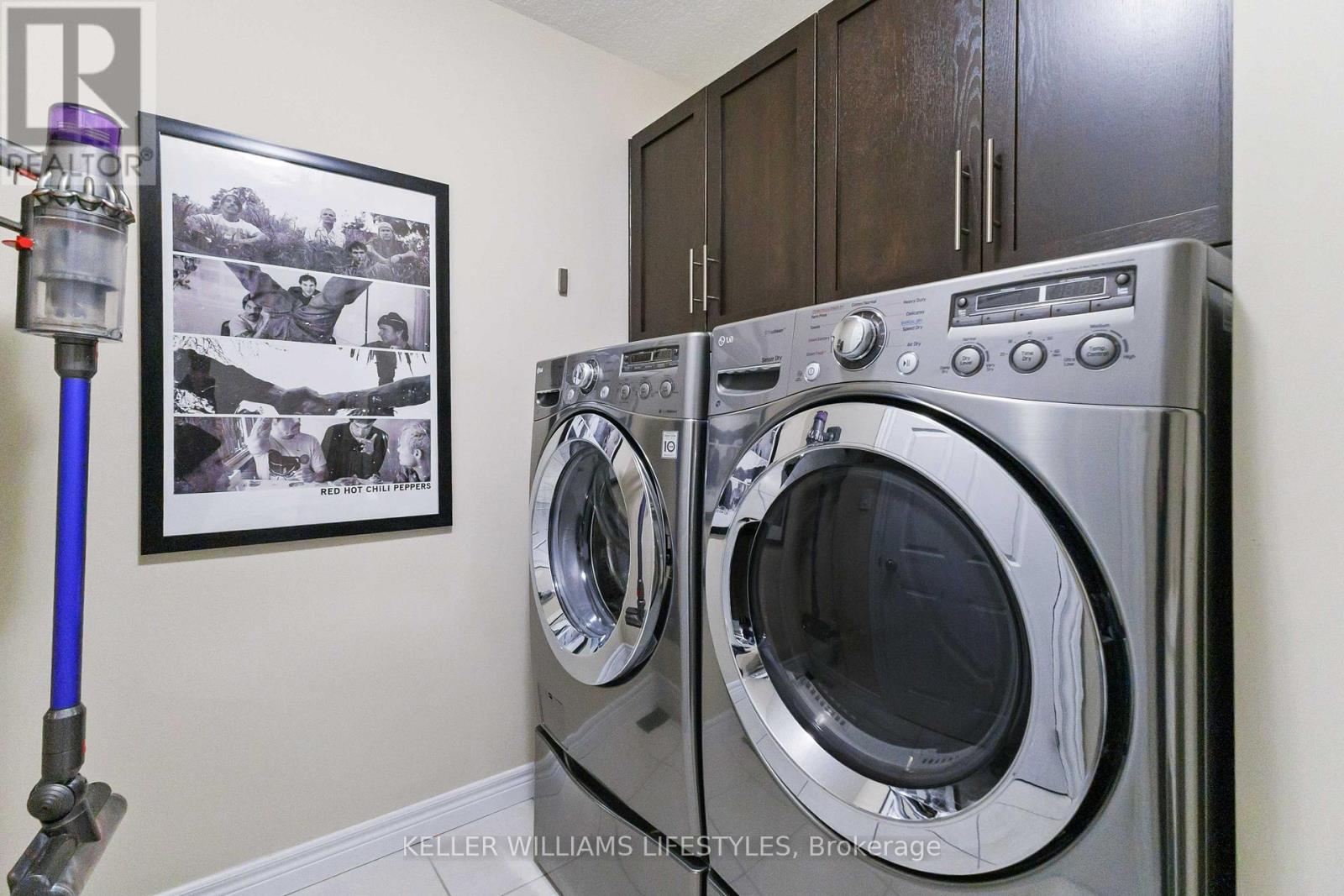 Photo 30 of 50 for 488 Blackacres Boulevard