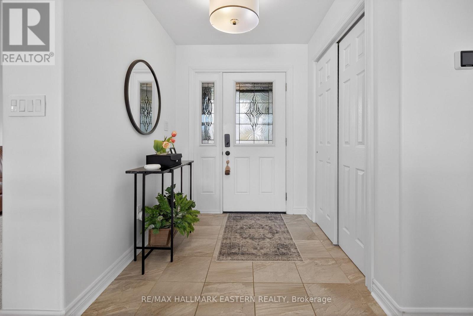 120 Victoria Drive, Kawartha Lakes, Ontario  K0M 1G0 - Photo 2 - X12885570