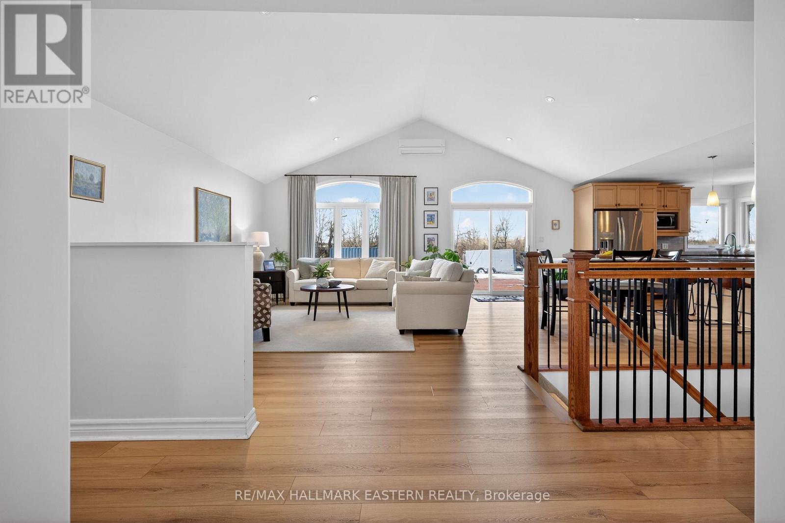 120 Victoria Drive, Kawartha Lakes, Ontario  K0M 1G0 - Photo 4 - X12885570