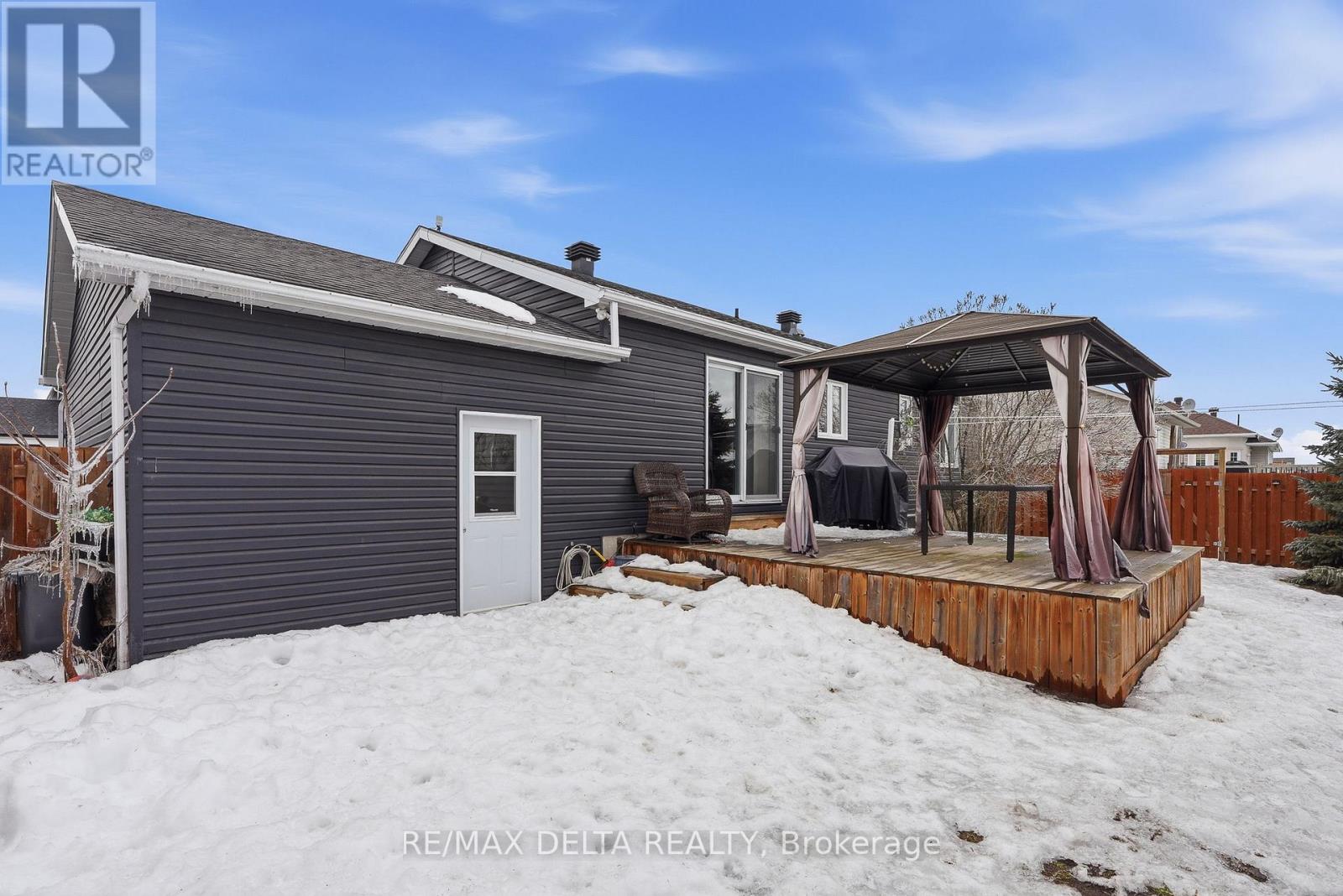 60 Richard Street, Alfred And Plantagenet, Ontario  K0B 1A0 - Photo 25 - X12885552