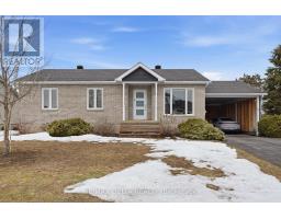 60 RICHARD STREET, Alfred and Plantagenet, Ontario