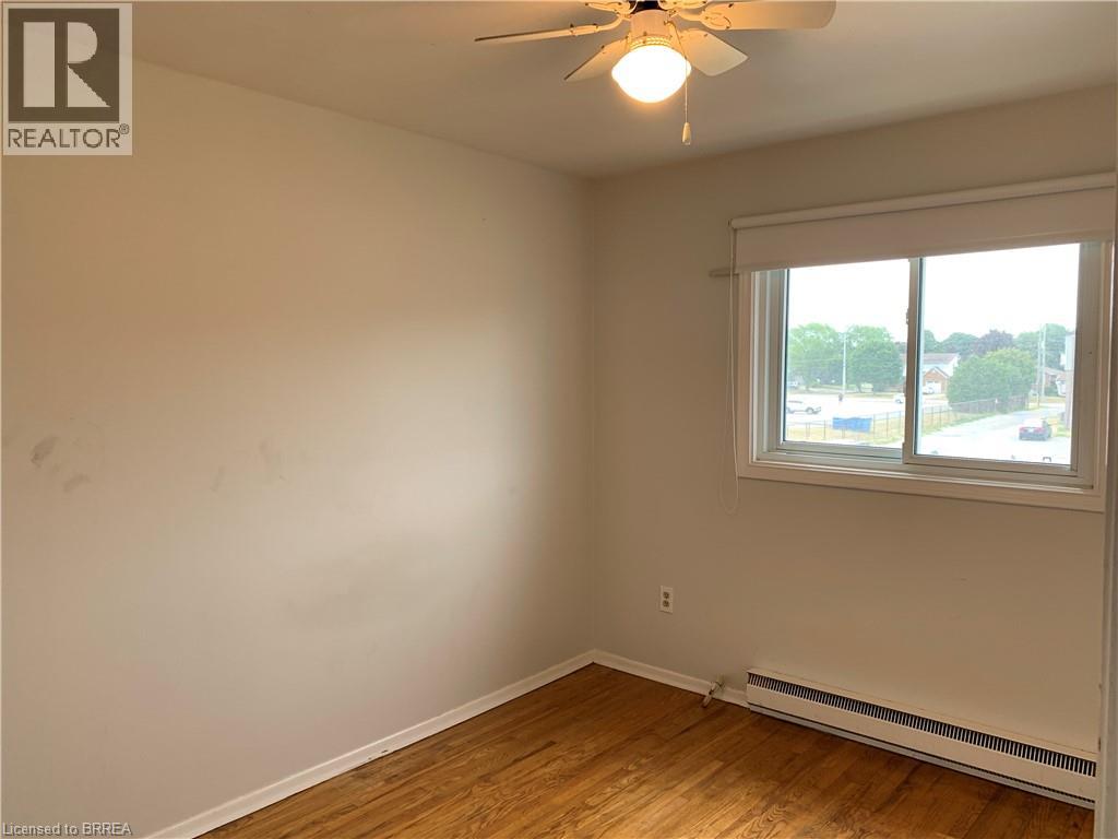 52 Ewing Drive Unit# A, Brantford, Ontario  N3R 5H8 - Photo 10 - 40812258