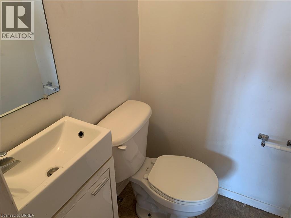 52 Ewing Drive Unit# A, Brantford, Ontario  N3R 5H8 - Photo 5 - 40812258