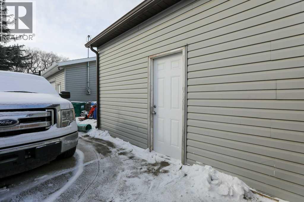 1251 4 Avenue S, Lethbridge, Alberta  T1J 0P9 - Photo 15 - A2293022