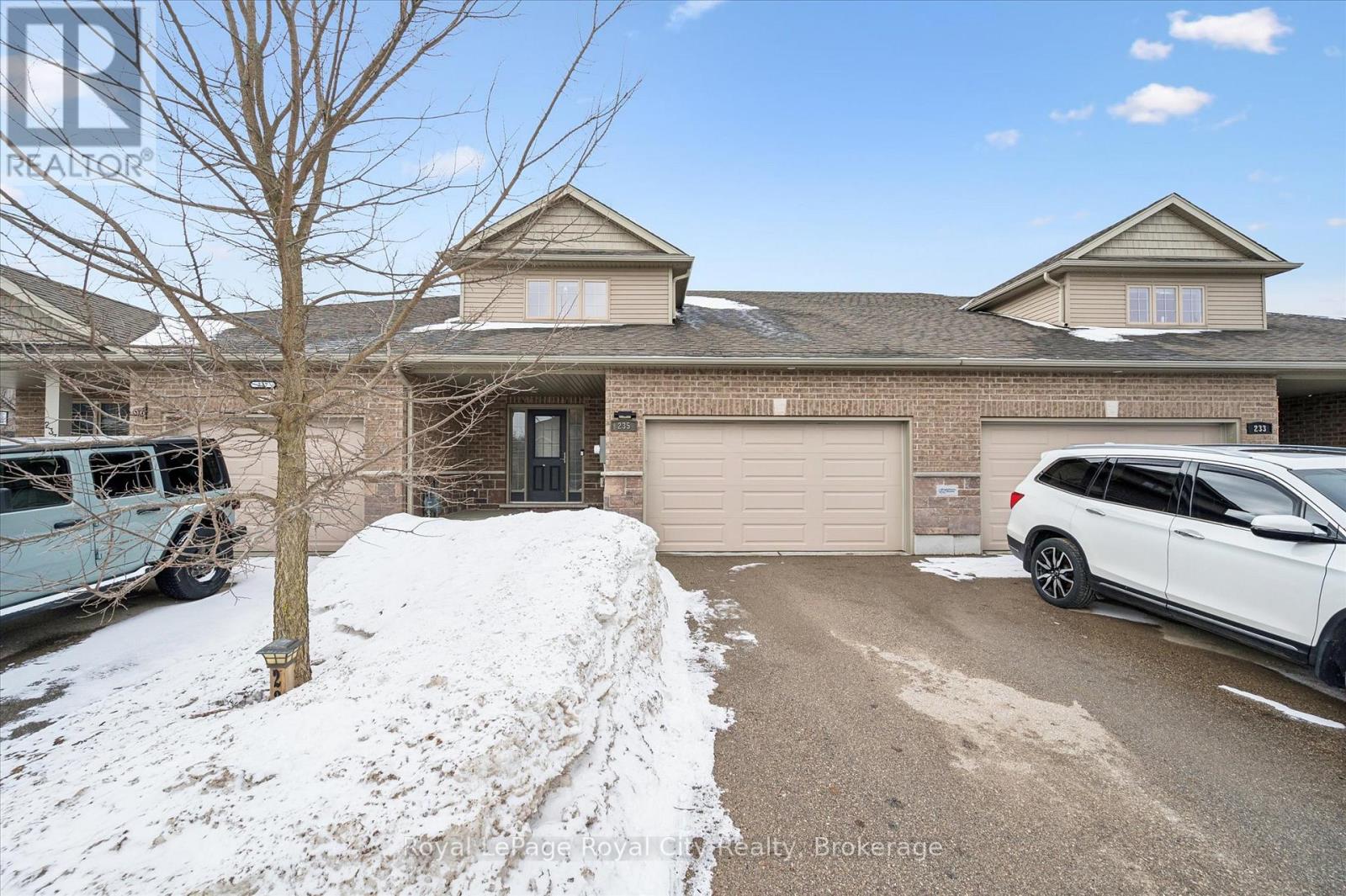 235 SPENCER DRIVE, Centre Wellington, Ontario