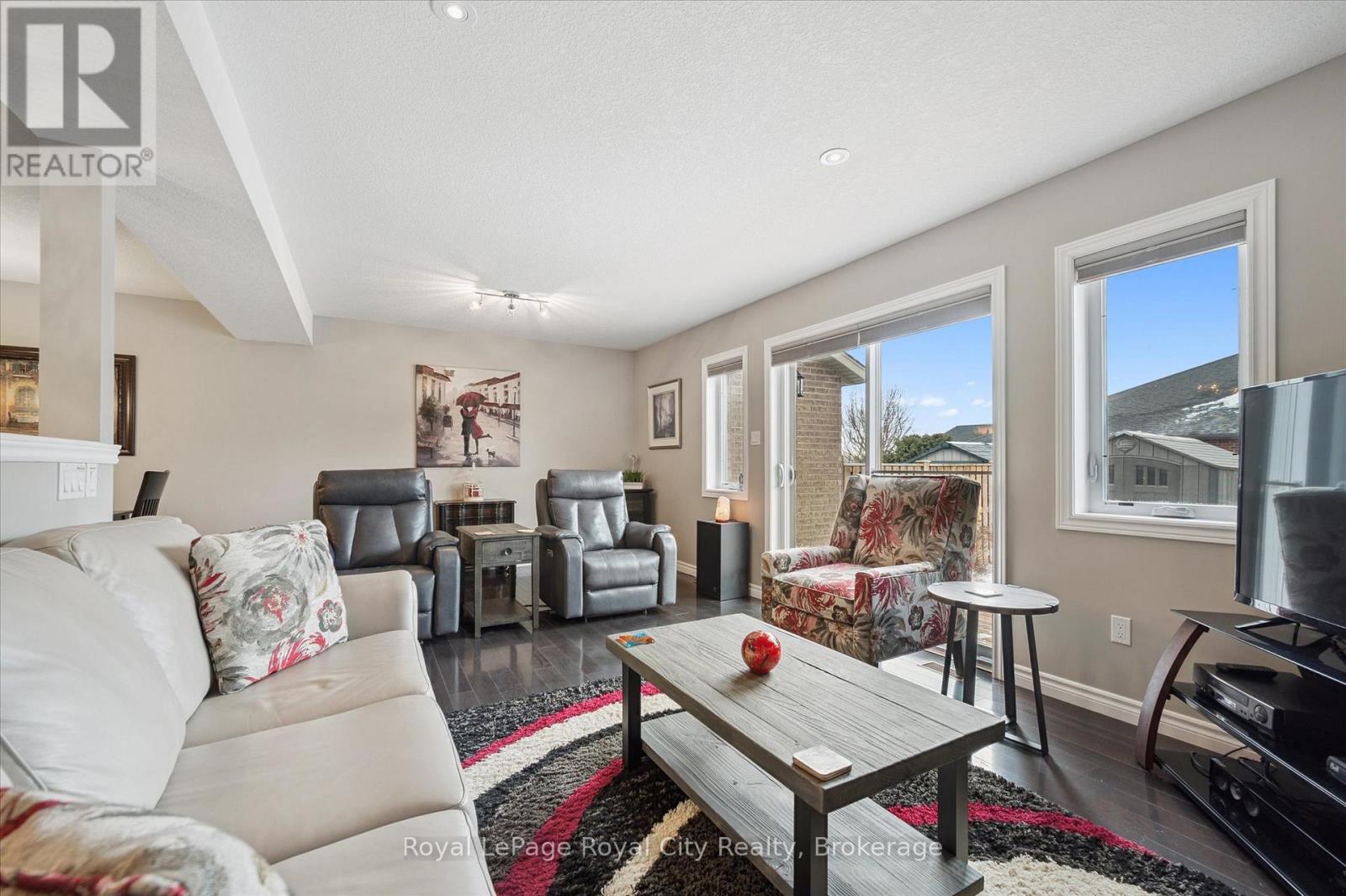 235 Spencer Drive, Centre Wellington, Ontario  N0B 1S0 - Photo 16 - X12885556