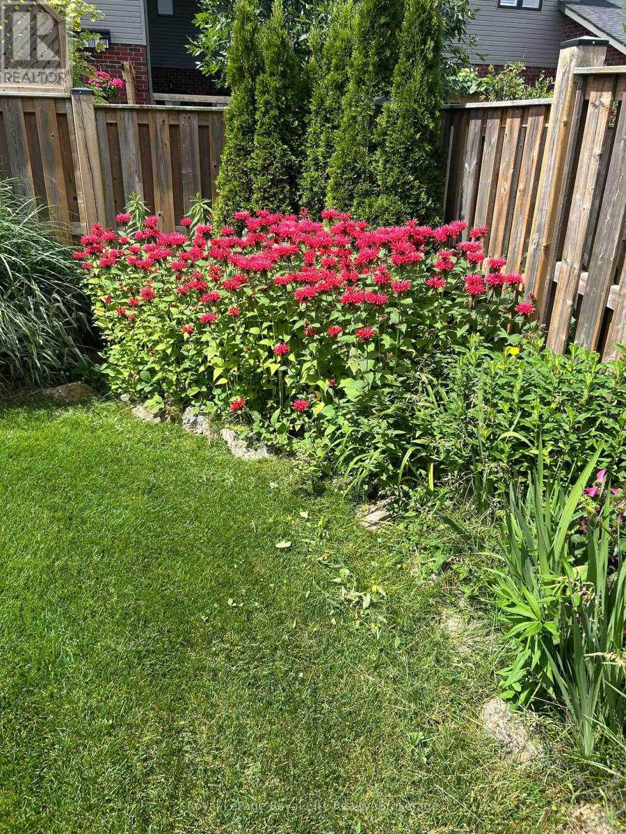 235 Spencer Drive, Centre Wellington, Ontario  N0B 1S0 - Photo 44 - X12885556