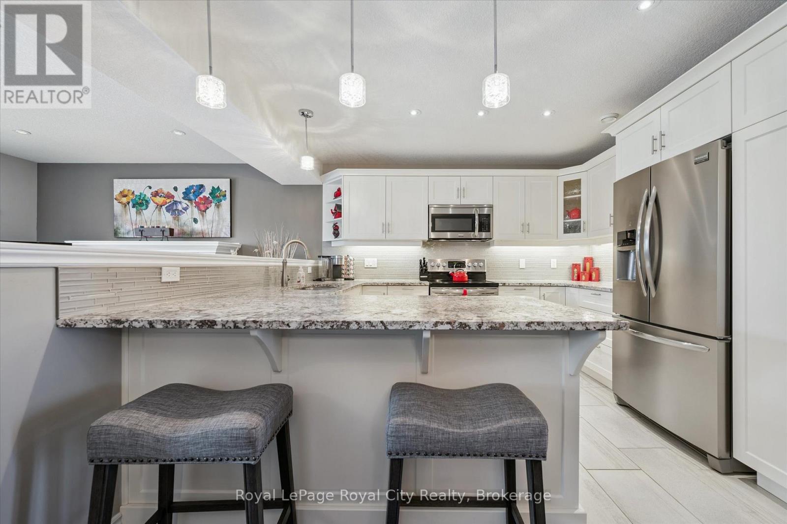 235 Spencer Drive, Centre Wellington, Ontario  N0B 1S0 - Photo 6 - X12885556