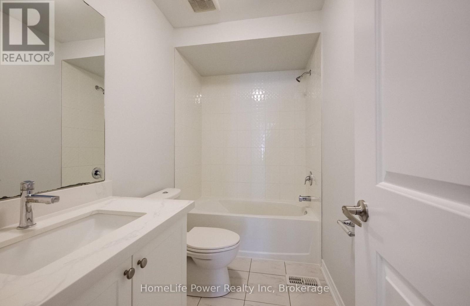 56 Reistwood Drive, Kitchener, Ontario  N2R 0N8 - Photo 29 - X12885592