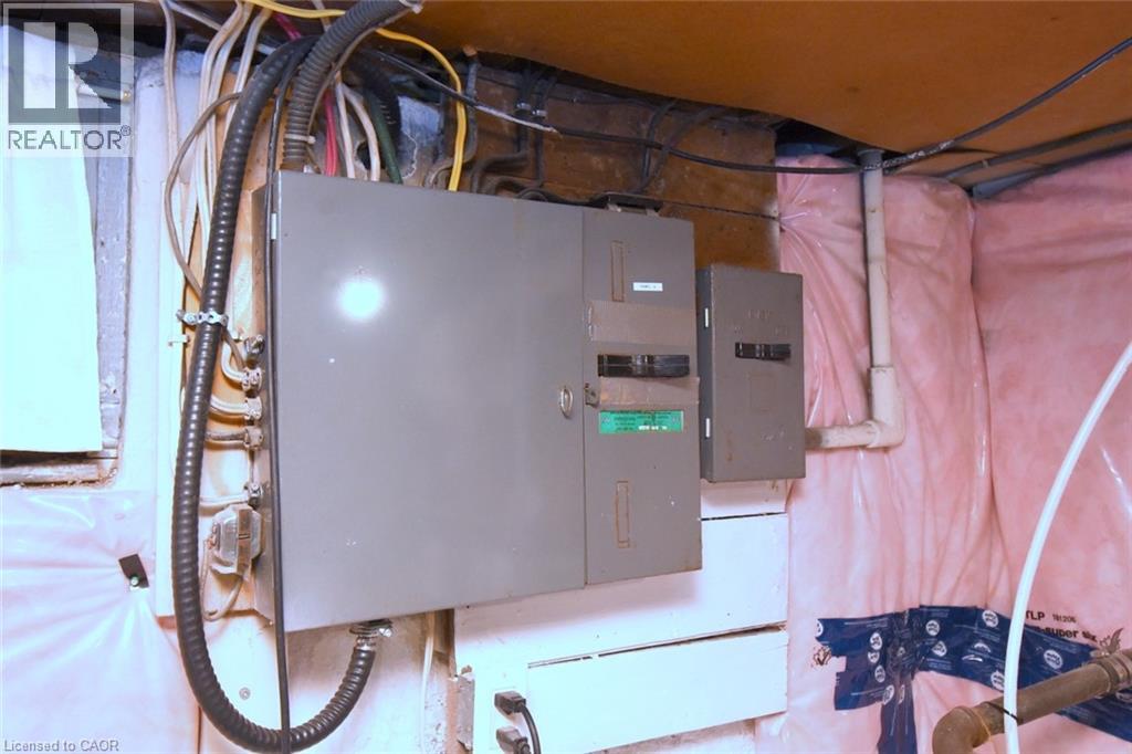 1058 Highway No 8, Stoney Creek, Ontario  L8E 5H8 - Photo 40 - 40811589