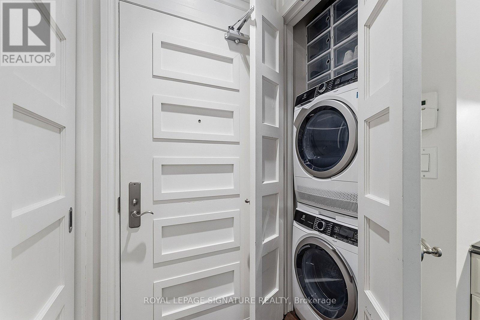 339 - 22 Leader Lane, Toronto, Ontario  M5E 0B2 - Photo 26 - C12885606