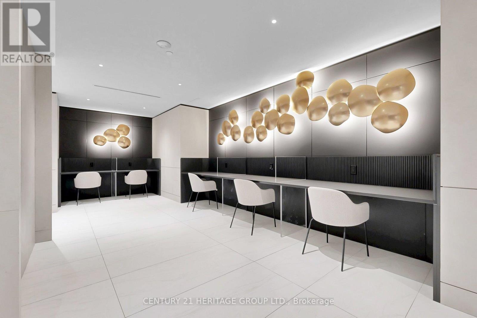 3504 - 30 Upper Mall Way, Vaughan, Ontario  L4J 0L7 - Photo 28 - N12885580