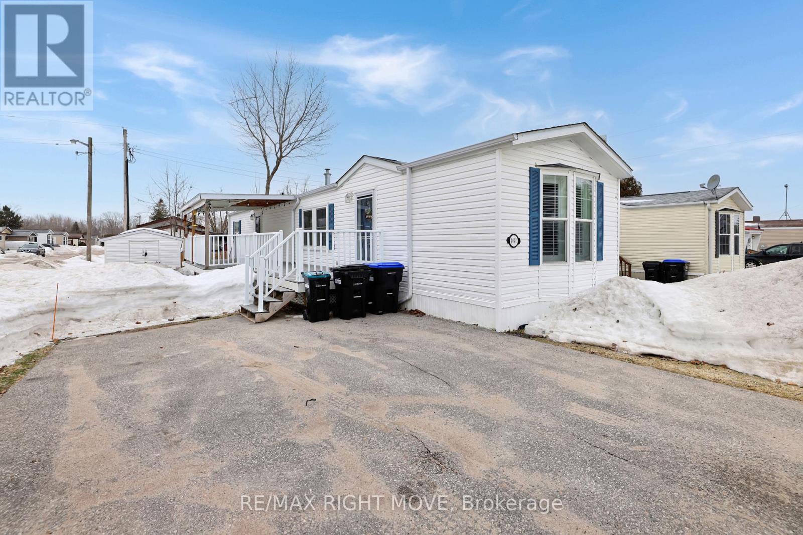4041 Ash Crescent, Severn, Ontario  L3V 0V1 - Photo 15 - S12885576