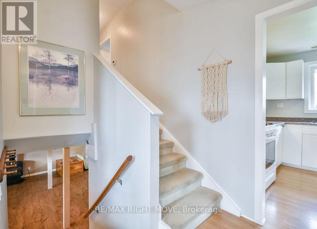 3811 Leo Crescent, Ramara, Ontario  L3V 0L1 - Photo 17 - S12885608