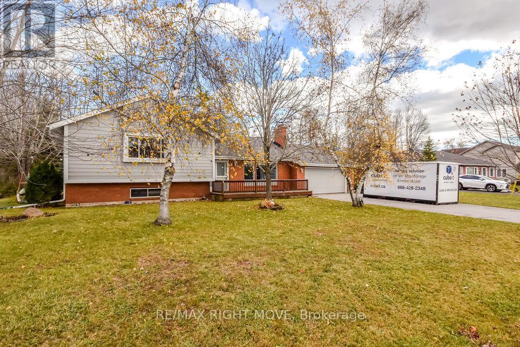 3811 Leo Crescent, Ramara, Ontario  L3V 0L1 - Photo 2 - S12885608