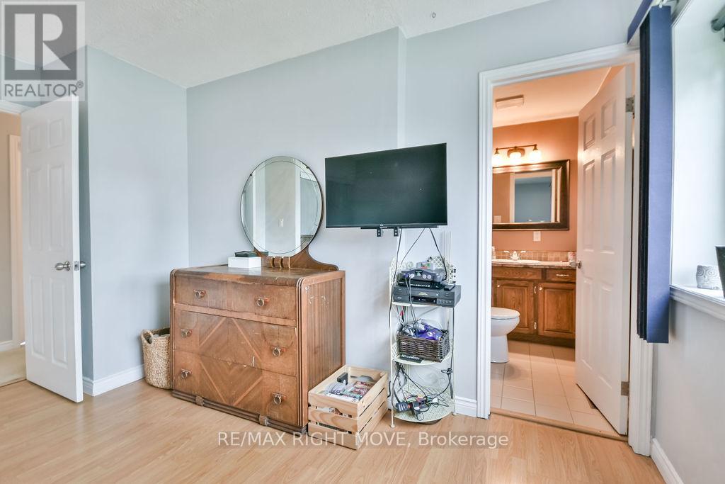 3811 Leo Crescent, Ramara, Ontario  L3V 0L1 - Photo 23 - S12885608