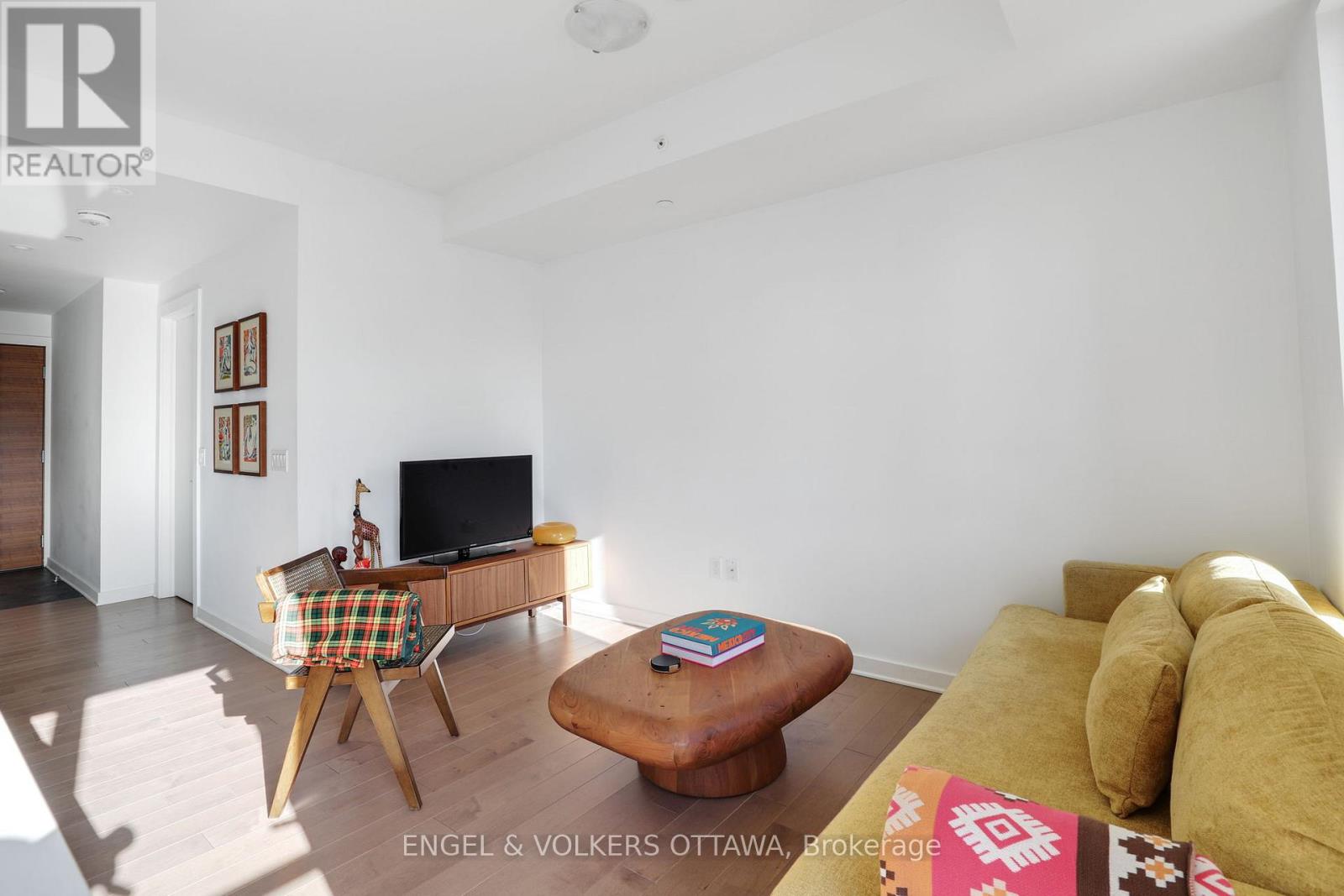 308 - 135 Barrette Street, Ottawa, Ontario  K1L 7Z9 - Photo 6 - X12795008
