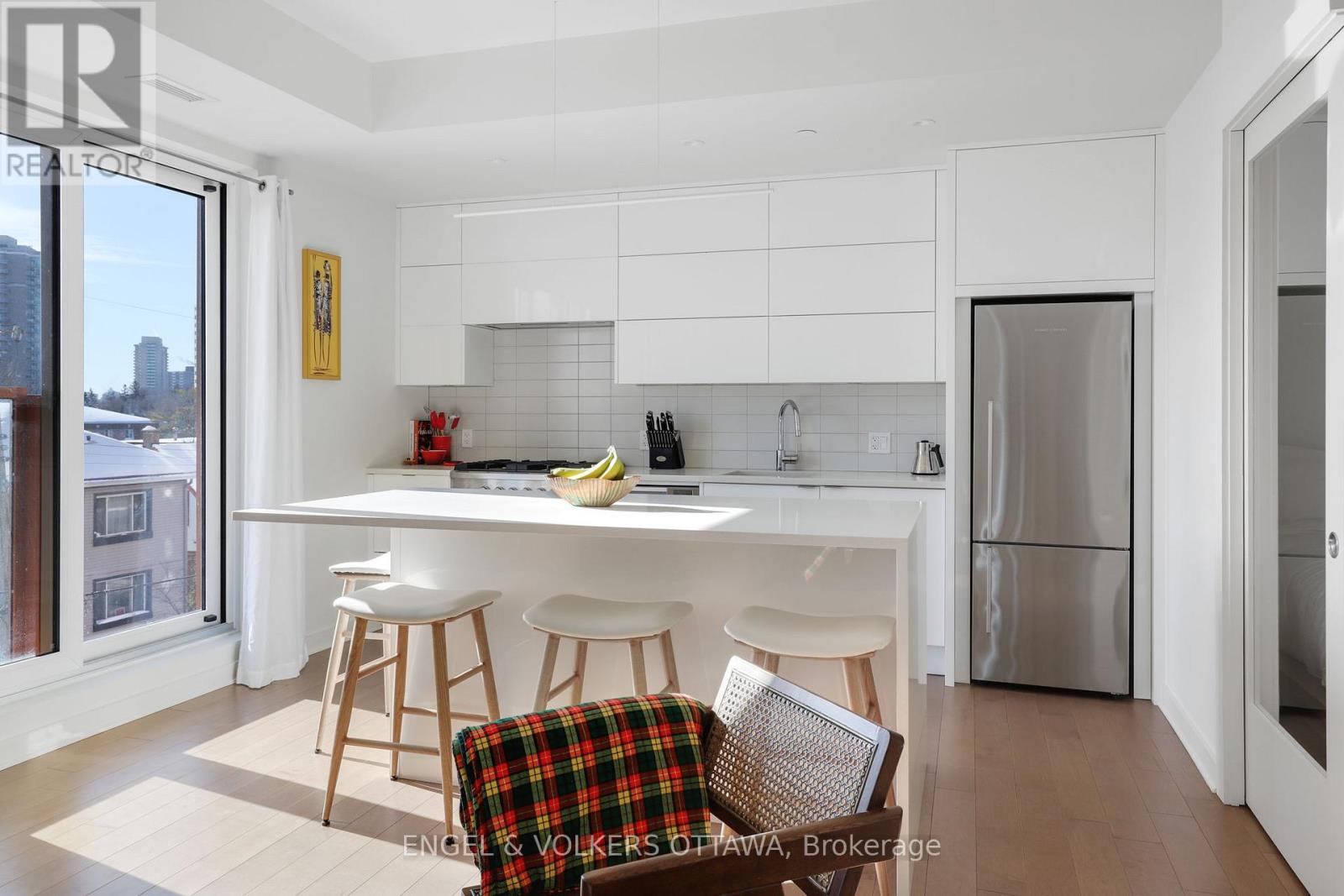 308 - 135 Barrette Street, Ottawa, Ontario  K1L 7Z9 - Photo 8 - X12795008