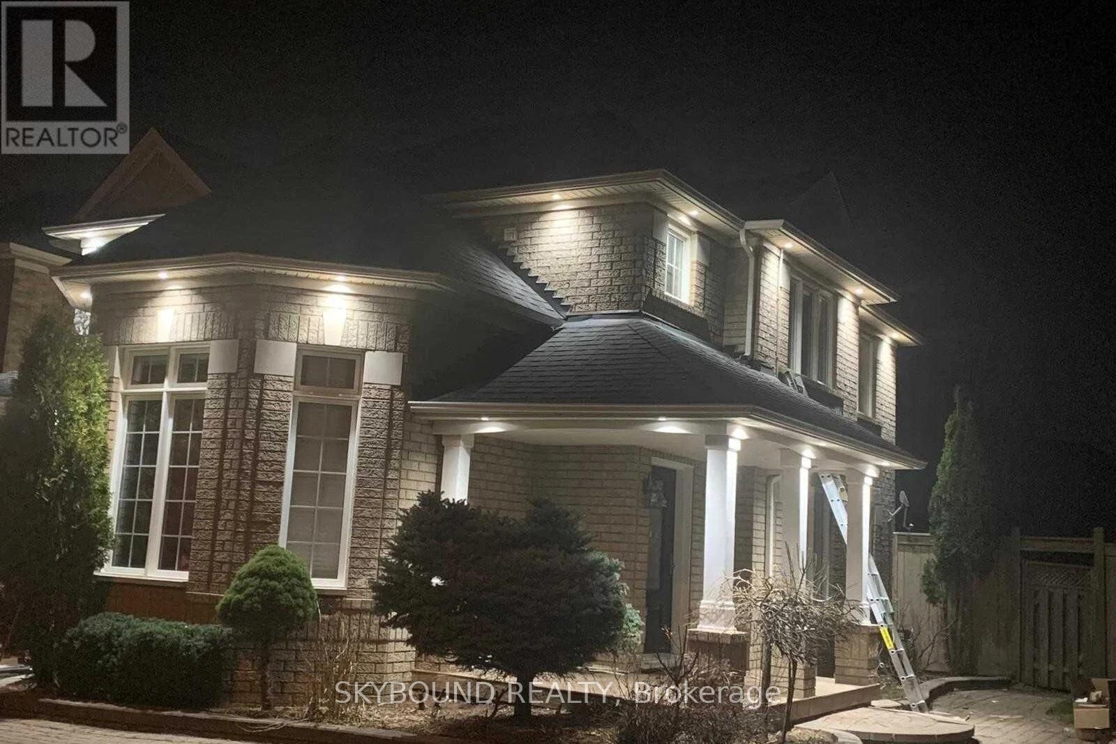 1 Springhurst Avenue, Brampton, Ontario  L7A 1P6 - Photo 3 - W12885588