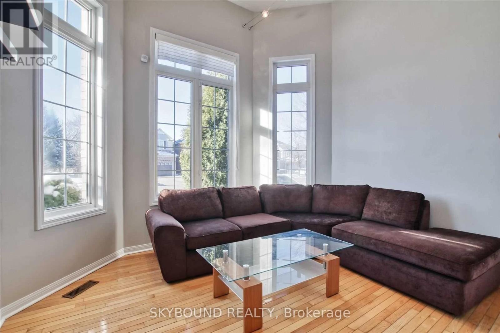 1 Springhurst Avenue, Brampton, Ontario  L7A 1P6 - Photo 9 - W12885588