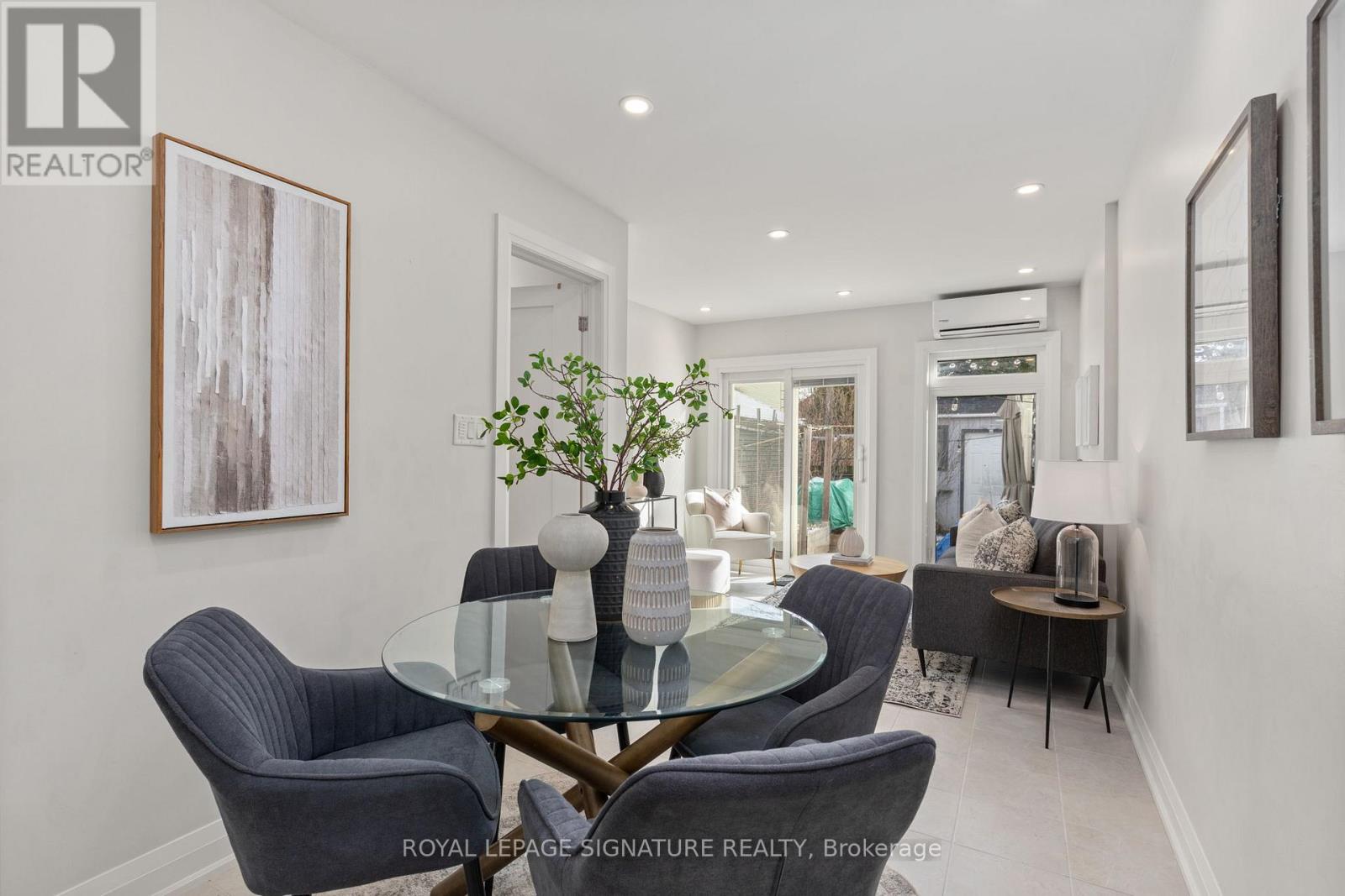 493 Jane Street, Toronto, Ontario  M6S 4A1 - Photo 13 - W12885604