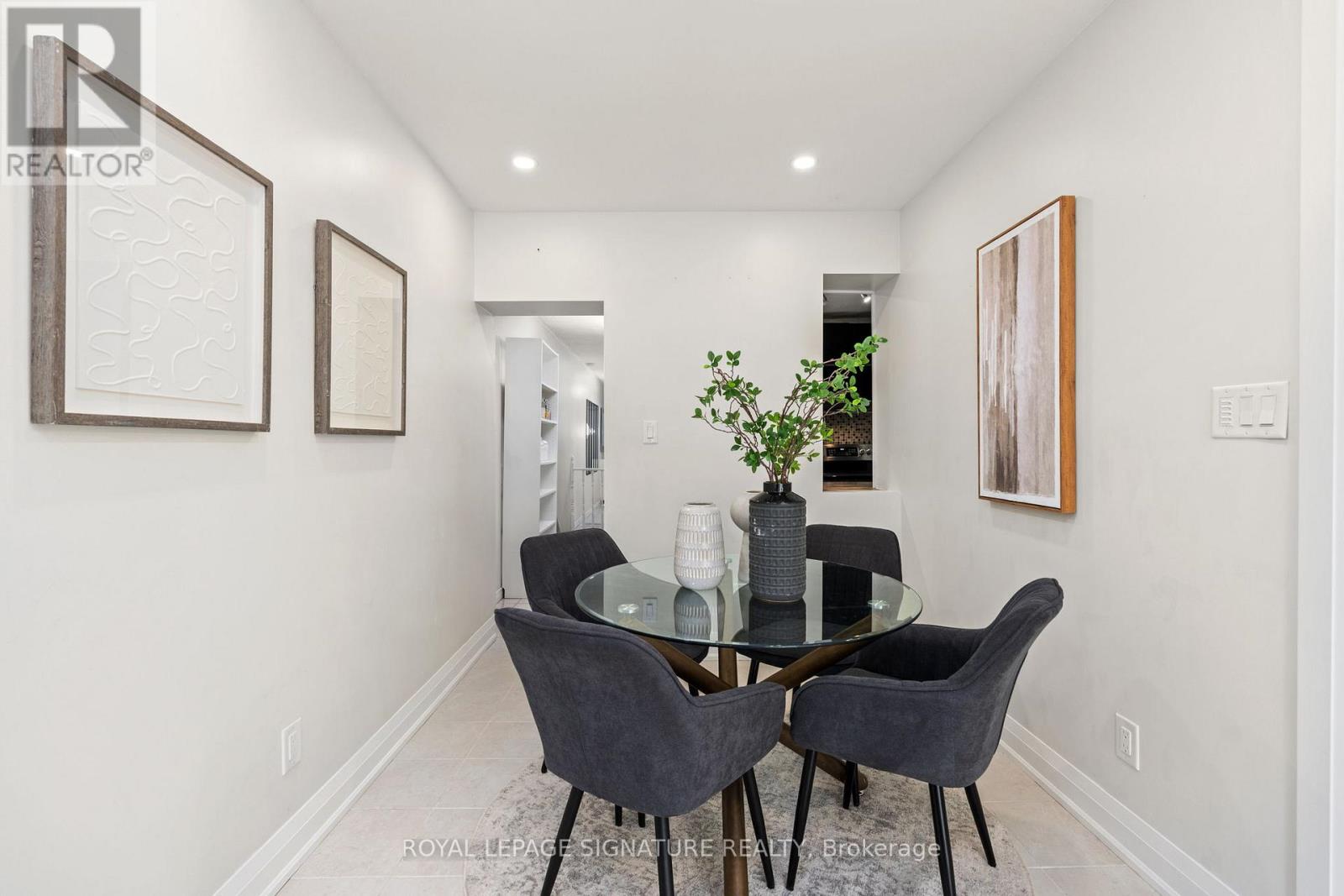 493 Jane Street, Toronto, Ontario  M6S 4A1 - Photo 16 - W12885604