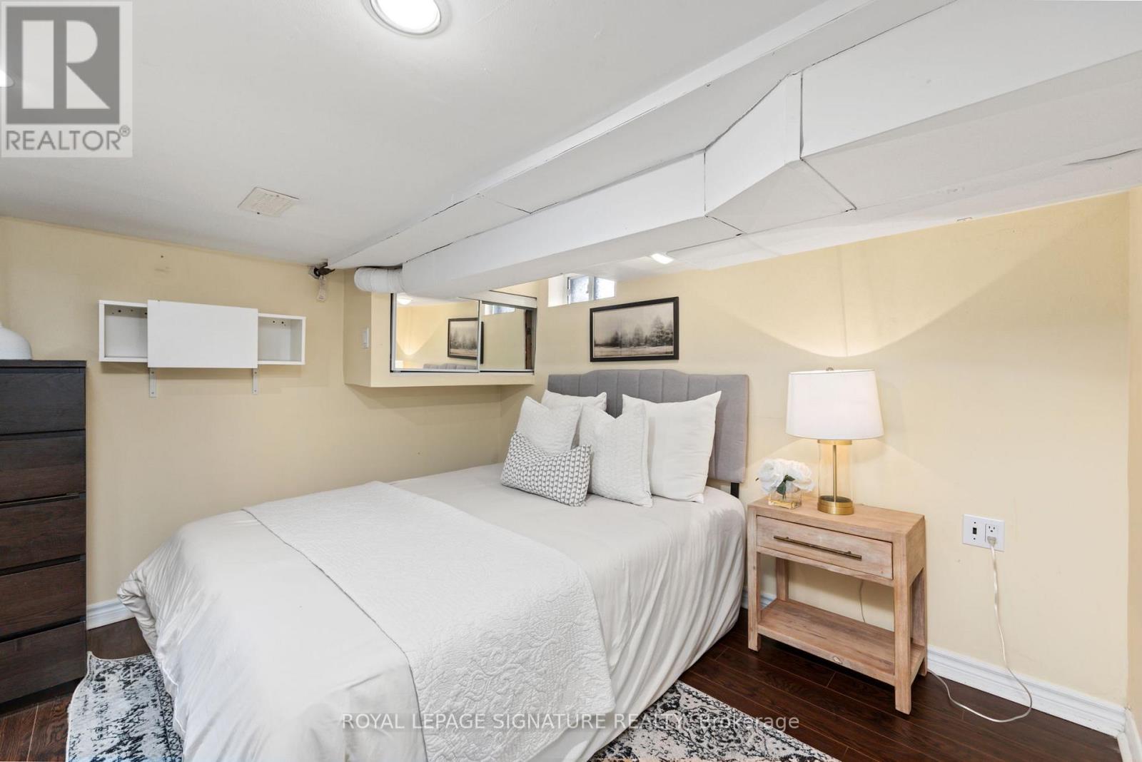 493 Jane Street, Toronto, Ontario  M6S 4A1 - Photo 26 - W12885604