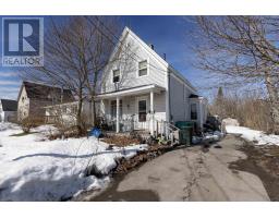 10 Patterson Street, Amherst, Nova Scotia