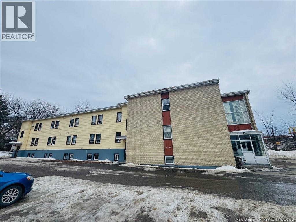 166 Roseberry Street, Campbellton, New Brunswick  E3N 2H1 - Photo 5 - NB135076