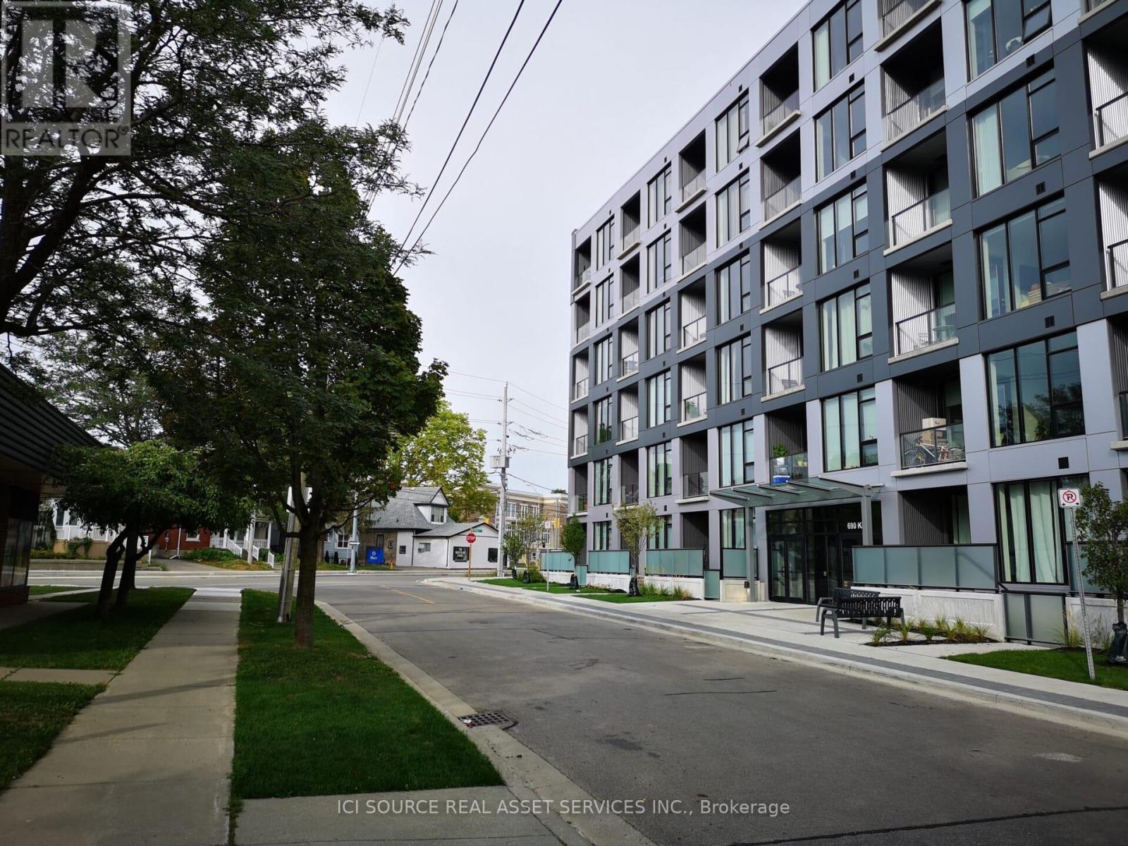 506 - 690 King Street W, Kitchener, Ontario  N2G 0B9 - Photo 2 - X12885560